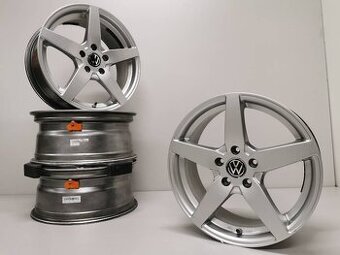 #5 7,5J 5x112 R17 ET52 Vw Golf, Eos, Passat alu disky