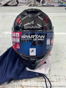 Moto prilba Shark