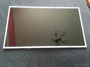 predám 15.6" LED displej B156XW02 , nap. vpravo