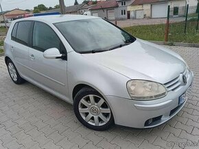 Predám Volkswagen Golf 5 1.9 TDI Sportline 77kw M5 5d - 1