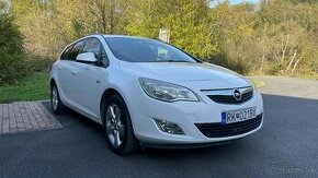 Opel Astra J Sport Tourer 1,7 CDTI  81kw - 1