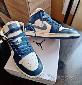 Nike Jordan mid 1