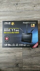 ASUS RT-AC68U dual band wifi router