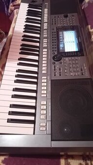 Yamaha psr s770