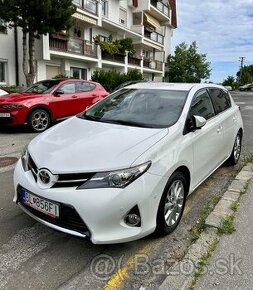 TOYOTA  Auris 1,4D-4D, diesel 66kW, 2013