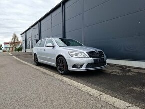 Škoda Octavia Combi 2.0 TDI RS DSG