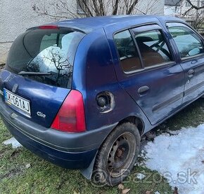 Renault clio 1.2i, 2003