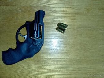 Ruger LCR 9x19 mm