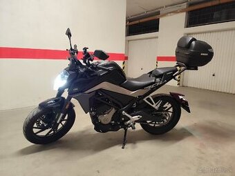 CF moto 300NK