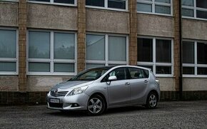 Toyota Verso 2.0L D-4D 7miestne - 1