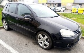 Vw golf 5 benzín/plyn