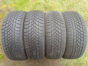 Zimné gumy 215/60R17 Matador MP93