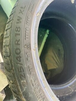 Celoročné pneumatiky 225/40 r18 contental