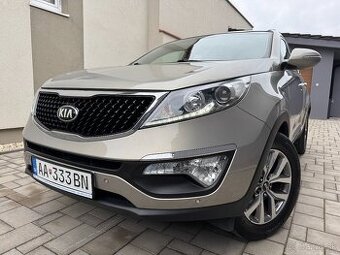 KIA SPORTAGE, PLATINUM, 1,7 CRDi, MANUÁL, 1/2015, 149 669 KM