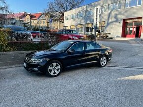 Volkswagen Passat 2.0 TDI 140 kW  Business 4Motion DSG