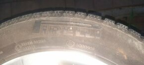 Pneu Pirelli 205x55x16