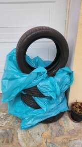 R17 215x50 Bridgestone 95h