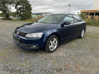 Volkswagen Jetta 1.2TSI 77kw Limited Edition TOP Stav