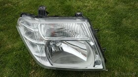 Nissan Navara D40 Pathfinder R51 - predne lave svetlo, lampa - 1