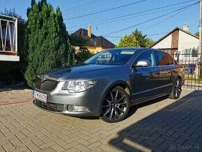 Predám Škoda Superb 2.0TDi 103kw - 1