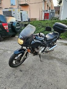 Yamaha xj600 - 1