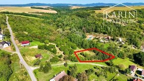 Stavebný pozemok 1560 m2 blízko okresného mesta Krupina