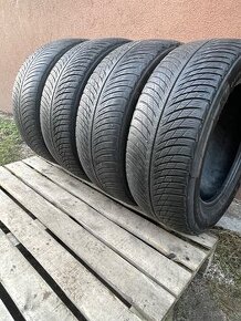 Michelin 255/55 R18 4x=180e