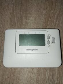 Honeywell izbový termostat CM707