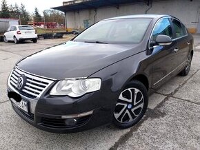 Volkswagen Passat 1.9 TDI 77kw Sedan M5,5d