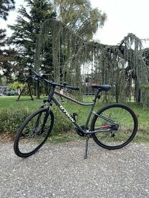 Trekingový bicykel Riverside 500 Veľkosť M