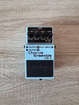 Boss CE-5