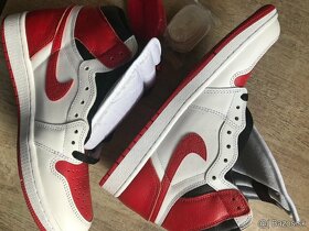 TENISKY NIKE AIR JORDAN 1 RETRO High OG  EU 44 a 44,5+darček - 1