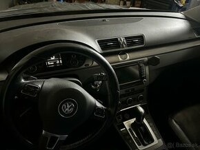 Prístrojová doska VW Passat b7