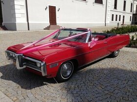 Pontiac Bonneville Convertible (1968) – Svadba, foto, filmy