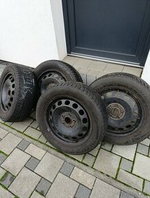 Zimné pneumatiky 205/55 R16 na diskoch