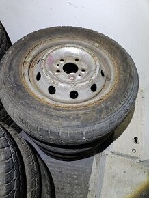 Plechové disky 5x118 + zimné pneu 195/70 r15c