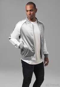 Nová Suvenir Jacket od URBAN CLASSICS veľkosť M