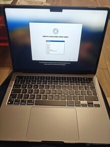 MacBook air m3 8/256gb