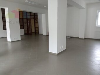 Obchodné priestory/ služby  112 m2  Nitra - pešia zóna