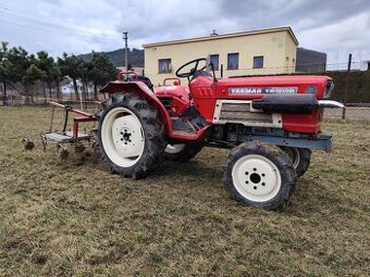 Japonský malotraktor yanmar ym1810D