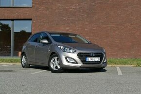 Hyundai I30 1.4i MPI 38000km - 1