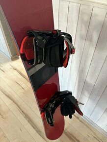 Snowboard Burton 154cm + Burton viazanie