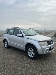 Suzuki grand vitara 2.0