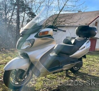 Suzuki Burgman 650 r.v.2003