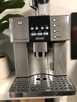 DELONGHI ESAM 6600 primadonna