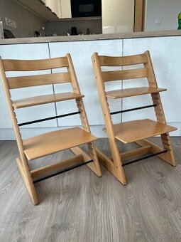 2x Stokke Tripp Trapp stolicka natural