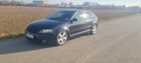 Audi A3 S-line 2.0 TDI 6M - 1