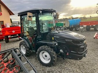 Malotraktor AGT 1060 Turbo + kabina otočné pracoviště, 56 HP - 1