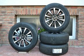 5x114,3 R18 Zimna sada Original Toyota Higlander