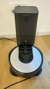 Predám iRobot Roomba i7+ light silver